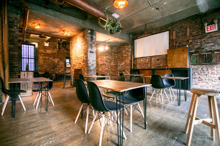  Exposed brick Multi-use Event Space 
